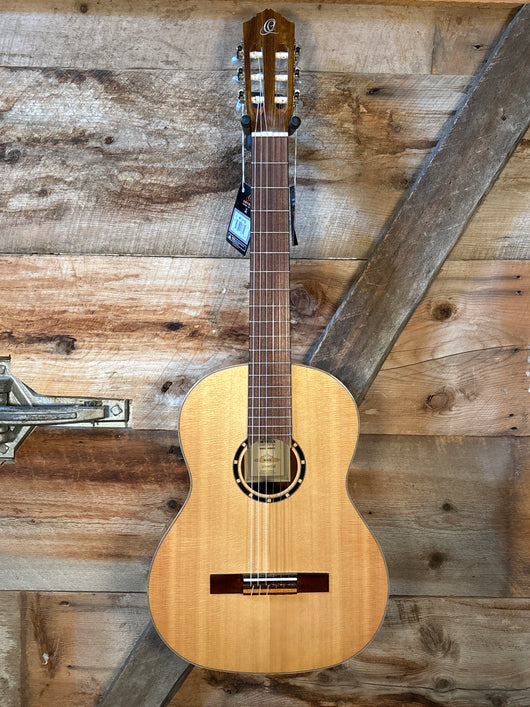 Ortega R121G Classical Family Series