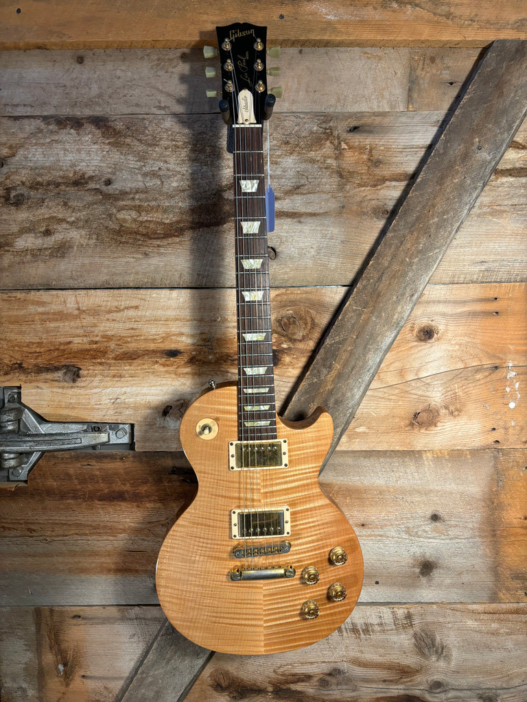 IMG-3839_1024x1024.heic?v=