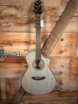 Breedlove Oregon Concert Permafrost LTD