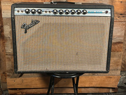 1975 Fender Deluxe Reverb Amp