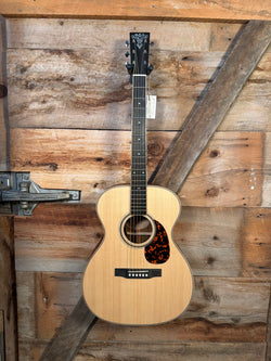 Larrivee OM-40-SH Shedua Euro Spruce Special