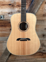 Alvarez Yairi DYM 70 Dreadnought