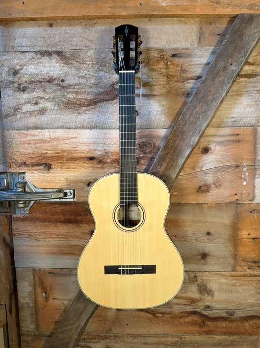 Alvarez RC26 Classical