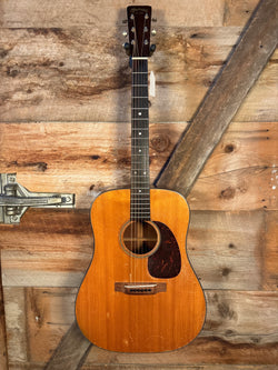 1954 Martin D-18