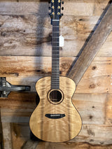 Breedlove “Grand Mesa” Limited  Edition Concerto