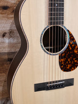 Larrivee P-03 Rosewood Parlor