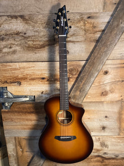 Breedlove Organic Pro Solo Concert Edgeburst CE