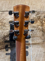 Larrivee L-03
