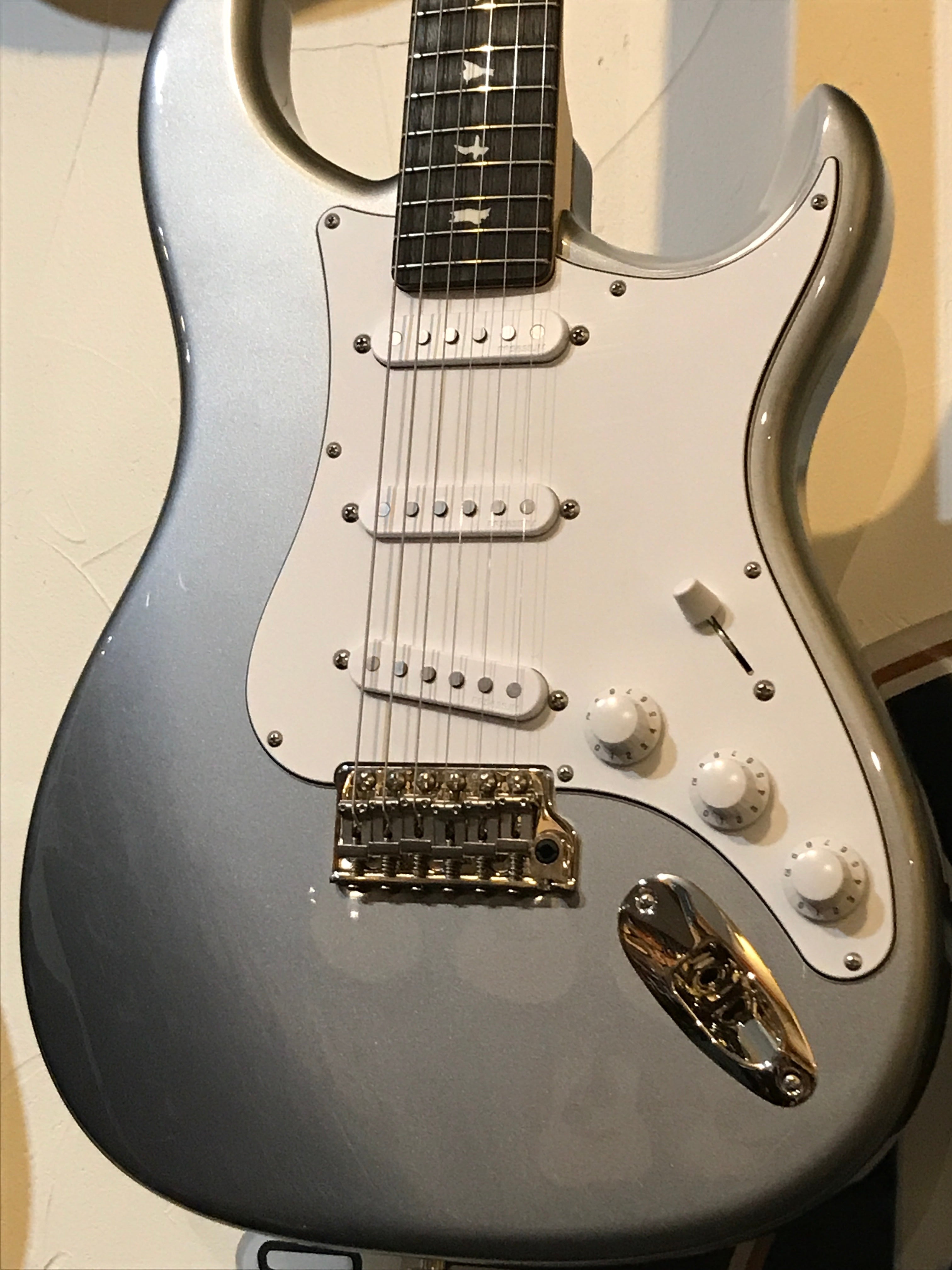ギター Paul Reed Smith SE Silver Sky Amazon.com: PRS Guitars 6 String SE Silver Sky Electric
