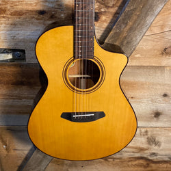 Breedlove Performer Pro Concerto CE